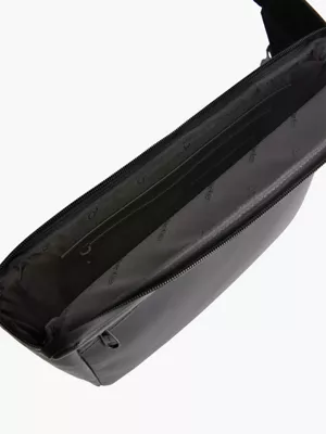 Calvin Klein Sacoche En Bandoulière Professionnelle 5 Calvin Klein Sacoche En Bandoulière Professionnelle – Image 3