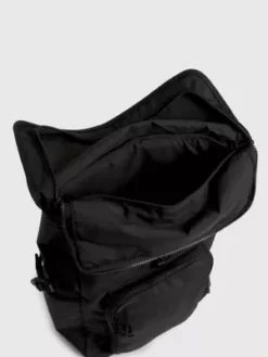 Calvin Klein Sac à Dos à Rouler En Matière Recyclée 11 Calvin Klein Sac à Dos à Rouler En Matière Recyclée -Pas Cher Calvin Klein Magasin K50K510389 BDS alternate4