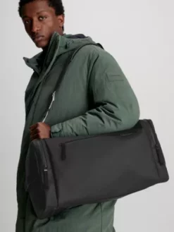 Calvin Klein Sac Week-end -Pas Cher Calvin Klein Magasin K50K510794 BAX alternate2