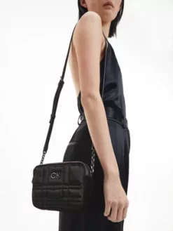 Calvin Klein Sac En Bandoulière En Velours Recyclé -Pas Cher Calvin Klein Magasin K60K610203 BAX alternate3