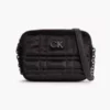Calvin Klein Sac En Bandoulière En Velours Recyclé 1 Calvin Klein Sac En Bandoulière En Velours Recyclé -Pas Cher Calvin Klein Magasin K60K610203 BAX main