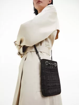 Calvin Klein Sac Avec étui Pour Téléphone En Velours Recyclé 6 Calvin Klein Sac Avec étui Pour Téléphone En Velours Recyclé – Image 4