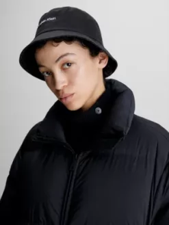 Calvin Klein Bob Réversible 11 Calvin Klein Bob Réversible -Pas Cher Calvin Klein Magasin K60K611158 BAX alternate4