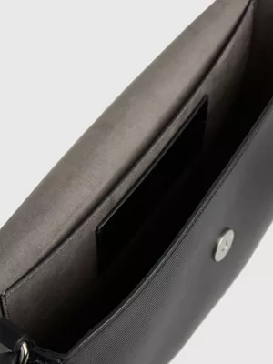 Calvin Klein Sacoche De Selle à Bandoulière 7 Calvin Klein Sacoche De Selle à Bandoulière – Image 5