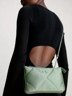 Calvin Klein Sac En Bandoulière Matelassé En Satin -Pas Cher Calvin Klein Magasin K60K611299 LKG alternate2