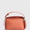Calvin Klein Mini-sac BandouliĂšre Doux 2 Calvin Klein Mini-sac BandouliĂšre Doux -Pas Cher Calvin Klein Magasin K60K611305 GAP main