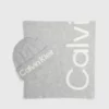 Calvin Klein Coffret Cadeau écharpe Et Bonnet -Pas Cher Calvin Klein Magasin K60K611332 P4A main
