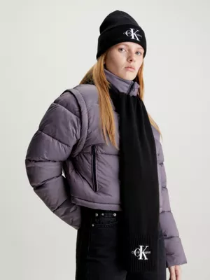 Calvin Klein Coffret Cadeau écharpe Et Bonnet En Coton 5 Calvin Klein Coffret Cadeau écharpe Et Bonnet En Coton – Image 3