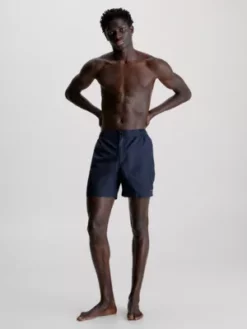 Calvin Klein Short De Bain Mi-long Avec Cordon De Serrage 11 Calvin Klein Short De Bain Mi-long Avec Cordon De Serrage -Pas Cher Calvin Klein Magasin KM0KM00821 DCA alternate4