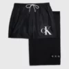 Calvin Klein Boîte Cadeau Short De Bain Et Serviette -Pas Cher Calvin Klein Magasin KM0KM00849 BEH main