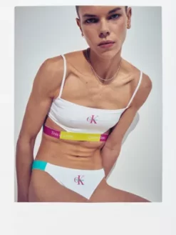 Calvin Klein Bas De Bikini Brésilien - Pride 13 Calvin Klein Bas De Bikini Brésilien - Pride -Pas Cher Calvin Klein Magasin KW0KW02218 YCD alternate5